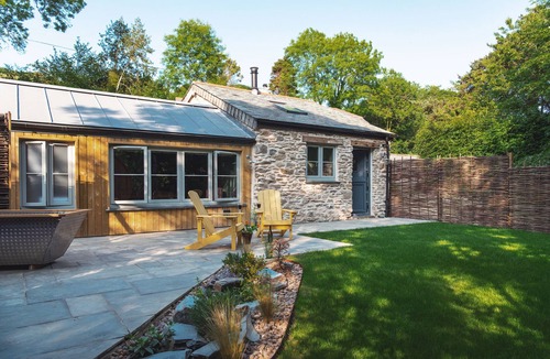 Saint Columb Major Cottage | The Pigsty and Spa Garden at Tregoose Old Mill