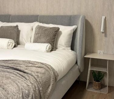 Haverstock Apartment | The Serene Retreat in Camden