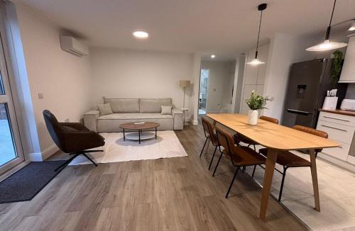 Haverstock Apartment | The Serene Retreat in Camden