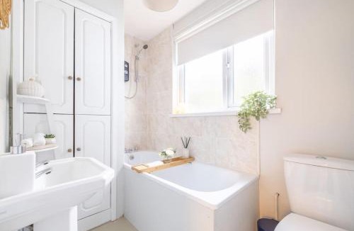Lisburn House | The Sloan Suite