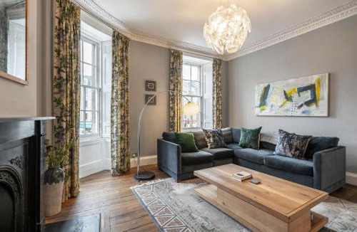 Newington Apartment | The St Patrick Square Residence