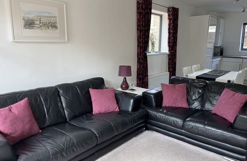 Charlestown Apartment | The Waterwheel Apartment is situated in Charlestown - A World Heritage Site