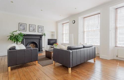 Old Town Apartment | The West Bow Apartment