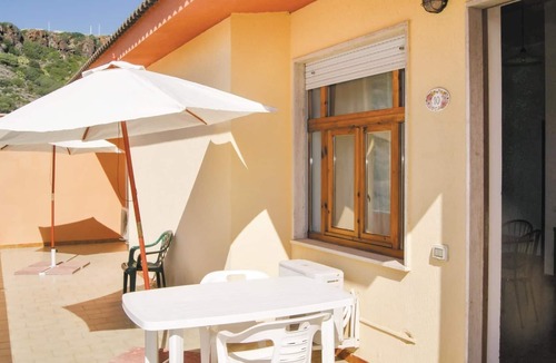 Castelsardo Apartment | This apartment is located in a residential complex in front of the tourist port of Castelsardo, in S