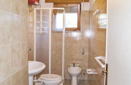 Castelsardo Apartment | This apartment is located in a residential complex in front of the tourist port of Castelsardo, in S