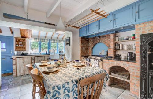 Mousehole House | Three Blind Mice