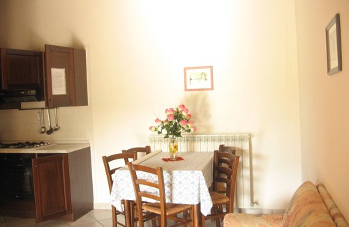 Acqualagna Apartment | Three-room apartment in a farmhouse with swimming pool and home restaurant in Acqualagna