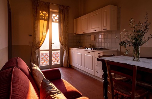 Santa Veneranda Apartment | Three-room apartment in historic country house, sea view, pool, for families