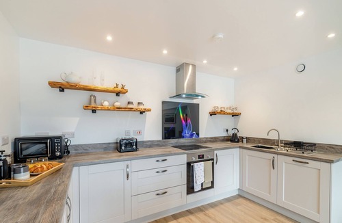 Lofthouse Cottage | Time to take it easy at this unique and tranquil luxury getaway.
