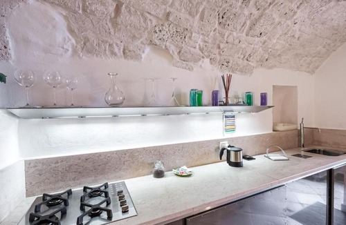 Ostuni Historic Centre House | Timeless Holiday Home in Ostuni with Bar and Fireplace