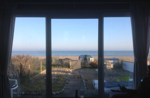 Pevensey House | Tombreck 3 bed bungalow on private beach with direct access to sea