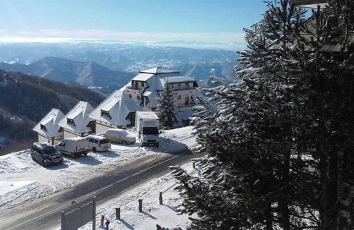 Lisina Apartment | TOPVIEW KOPAONIK C4-DVORI ****