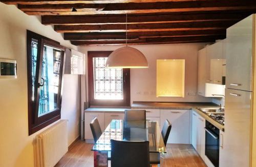 Cannaregio Apartment | Tre archi 3