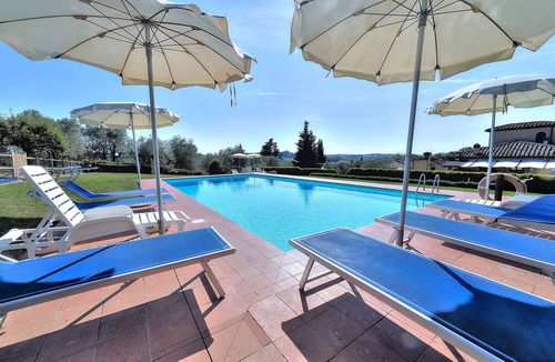 Montespertoli Apartment | Tuscan Apart for 4/5 persons, WIFI, AIR-CO, SW-POOL, all comforts in the country