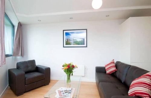 Bristol City Centre Apartment | Two bedroom superior with balcony and river view