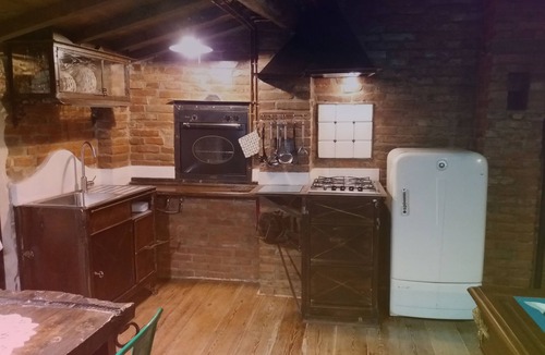 Porrena House | Typical farmhouse in Tuscany "The Tobacconist"