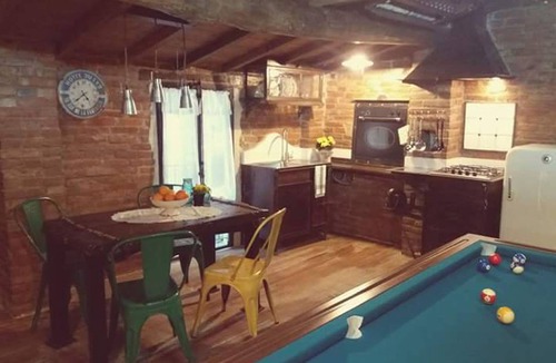 Porrena House | Typical farmhouse in Tuscany "The Tobacconist"