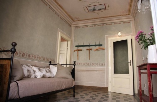 Lucca Historical Center House | Typical style house in one of the historic streets in the center of Lucca