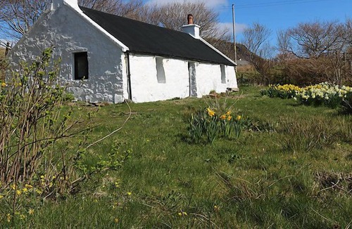 Sleat House | Vacation home Tigh Phoil in South Skye - 2 persons, 1 bedrooms