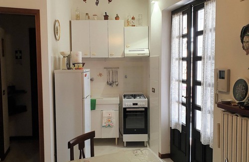 Vesime House | Vesime Villa with Garden