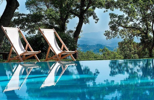 San Casciano in Val di Pesa Villa | Villa Editta: A charming three-story villa situated in the heart of the Chianti region, a few kilometers away from Florence, with Free WI-FI.