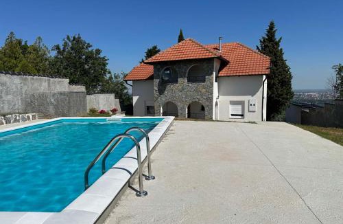 Novi Sad House | Vila ISKRA