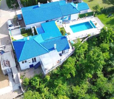 Petrovaradin Villa | Vila Santorini Nacionalni Park Fruška Gora