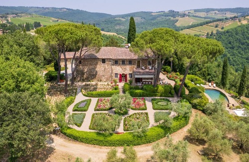 San Pietro in Bossolo Villa | Villa ∙ 6 bedrooms ∙ 12 guests