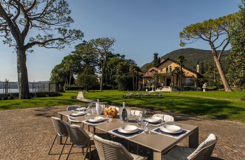 Barbarano Villa | Villa Belvedere - Wonderful lake front villa with a private access to the beach