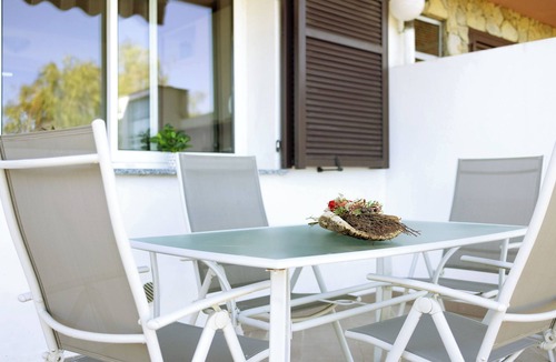 San Lorenzo al Mare Apartment | Villa 'Casa Vacanza Sanaa' with Sea View, Private Terrace and Wi-Fi