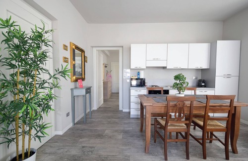 Rivoltella Apartment | Villa Caterina Apartments