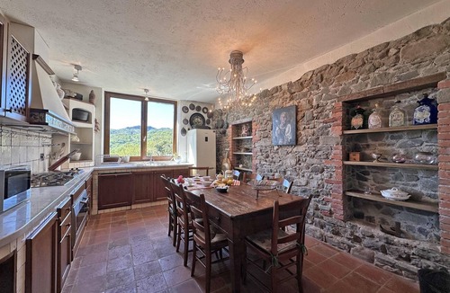 Groppoli Villa | Villa Delia 6 Pax Luxury Country House w/Pool and BBQ near Versilia and 5 Terre