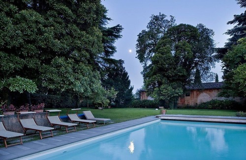 Bornato House | Villa Diodoro: An elegant and welcoming two-story ancient house located in a small hamlet in the heart of the Franciacorta, with Free WI-FI.