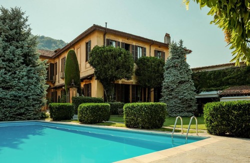 Garlate Villa | Villa 'Gnecchi Lake Como' with Lake View, Wi-Fi and Air Conditioning