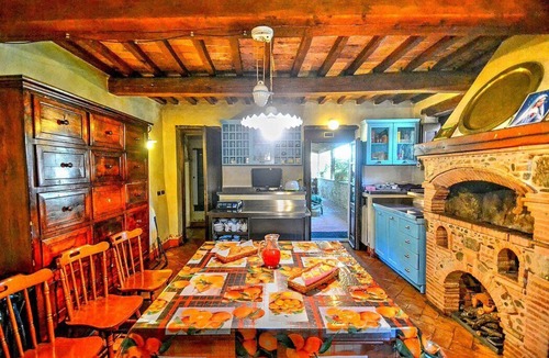 Piosina Villa | Villa Illiria: A splendid three-story historical villa, with Free WI-FI.