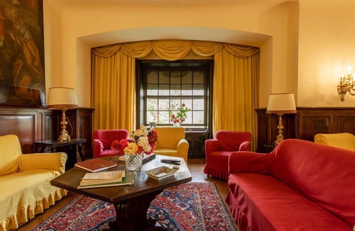 Bosisio Parini Villa | Villa in Bosisio Parini with 7 bedrooms sleeps 12
