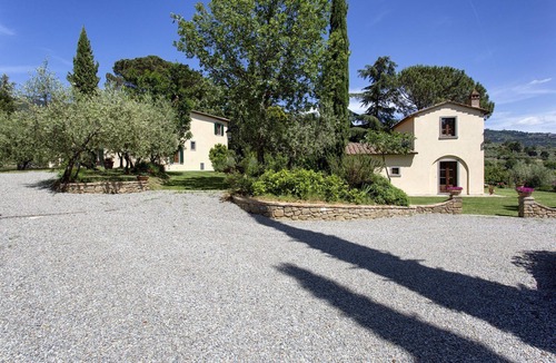 San Pietro a Cegliolo Villa | Villa in Cegliolo with 7 bedrooms sleeps 14