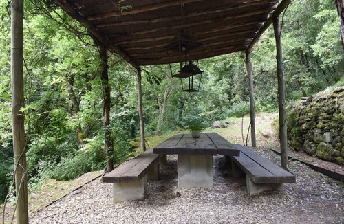 Loro Ciuffenna Villa | Villa in Loro Ciuffenna with 6 bedrooms sleeps 12
