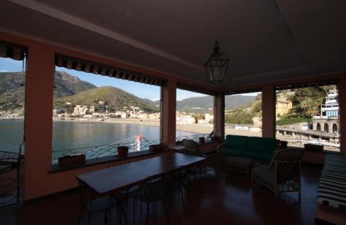 Arzeno Apartment | Villa La Pietra - Luxury location in Levanto, 5 Terre