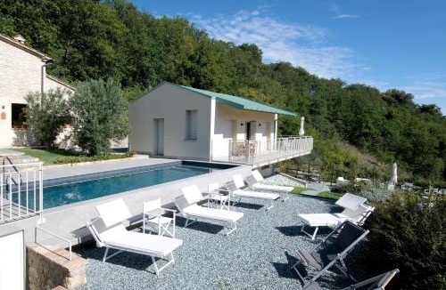 Arcevia Villa | Villa le Moie by MMega