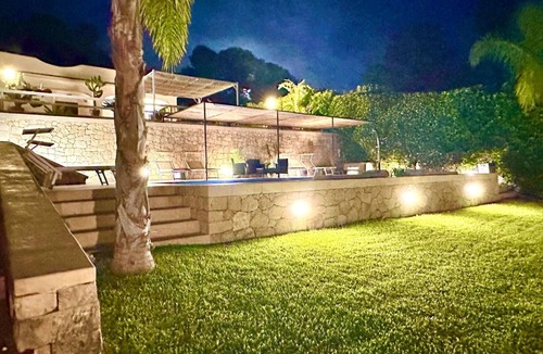 Fontane Bianche Villa | Villa Lucia Whit Salt Pool