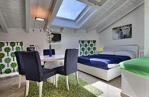 Malgrate Apartment | Villa Maggie on Lake Como