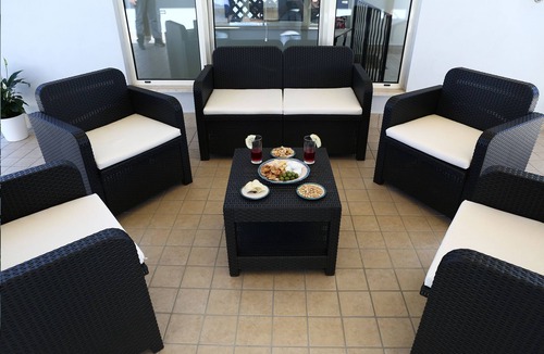 Pompei Apartment | Villa Magiola - Two-room apartment Briseide at 200 meters from the Pompeii excavations Parking for free