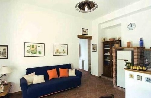Piraino Apartment | Villa Oceri-Casa Magnolia, ancient farmhouse, only 1500 meters from the sea