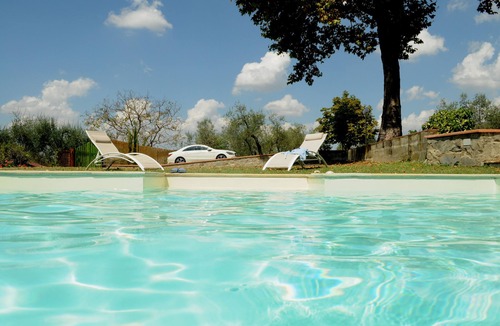 Castelfranco Piandisco Villa | Villa on the Tuscan hills near Florence