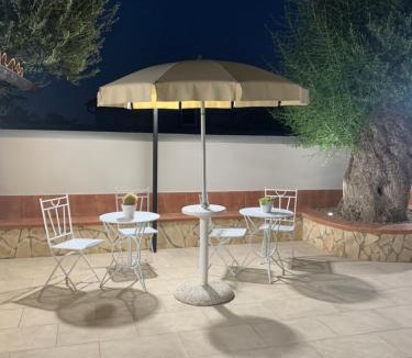 Syracuse House | Villa Parisi