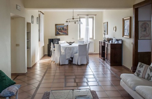Cupra Marittima Villa | Villa pool garden sea-mountain view, family friendly, Wi-fi Air-co E.V. charge
