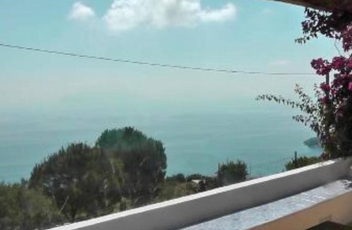 Filicudi House | VILLA SOLE UNEQUALLED FOR PRIVACY