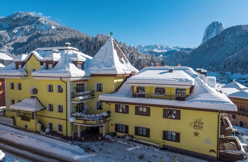 Ortisei Apartment | "Villa Stella Apartment N 60" near the ski lifts with Wi-Fi, balcony and garden