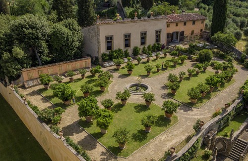 Settignano House | Villa Venus - 15th-century farmhouse with pool in Florence